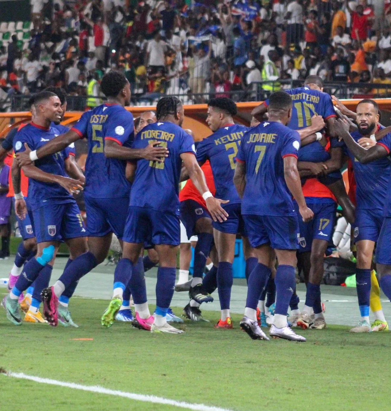 Cape Verde players celebrating winner against Ghana - afrocritik
