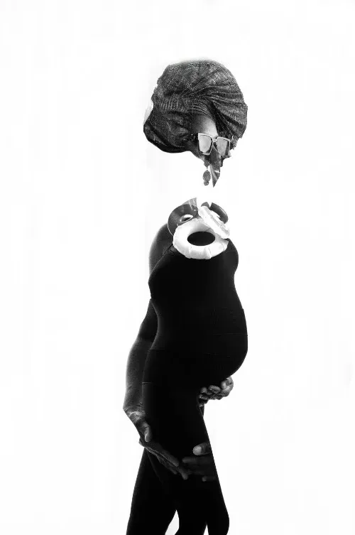 Kikelomo's African Preggy Ready to Party