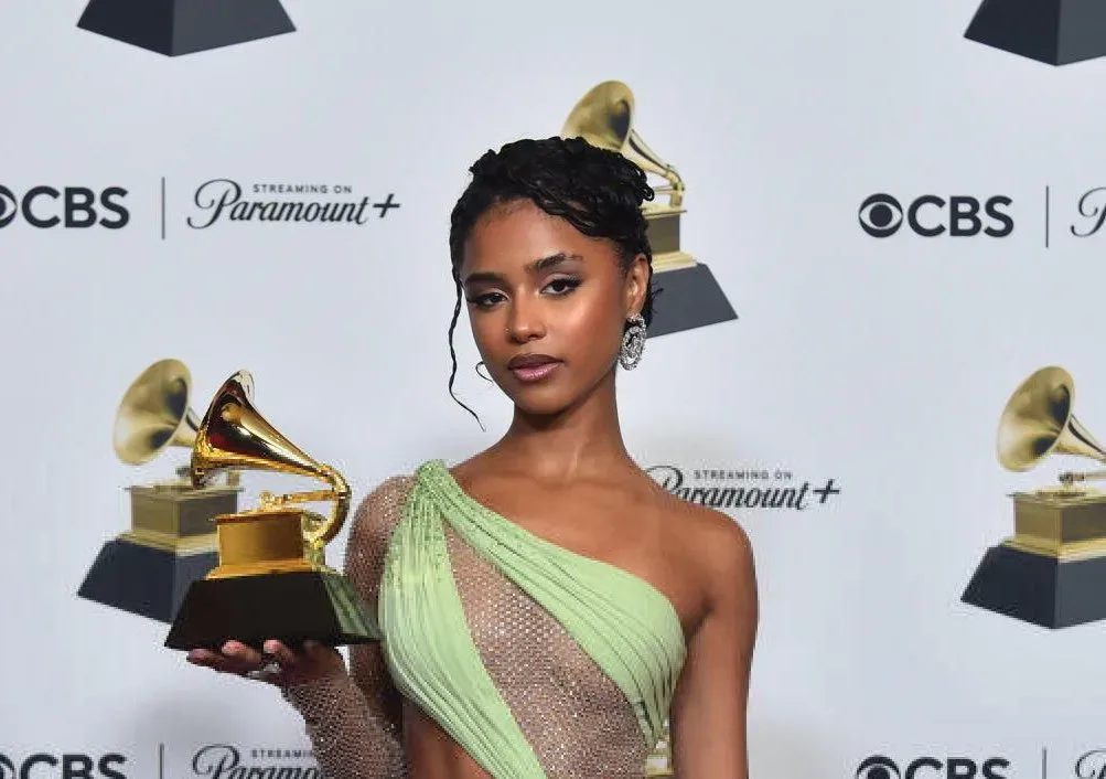 Tyla with her Grammy at the 66th Grammy Awards red carpet - afrocritik
