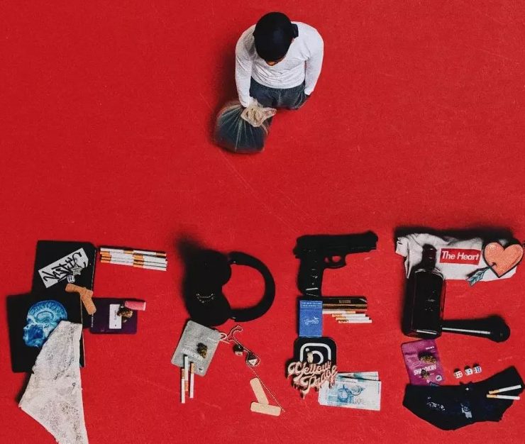 Free (Deluxe)